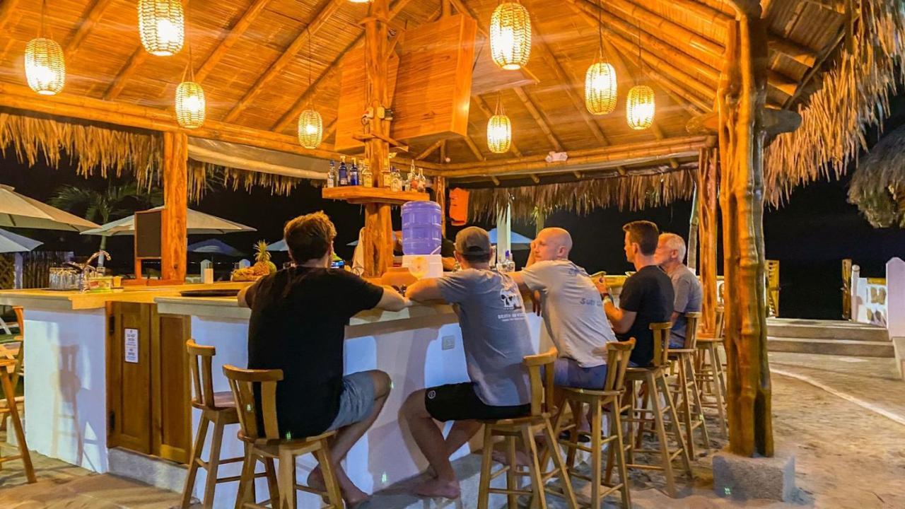 Hanga Roa Hotel Montañita エクステリア 写真