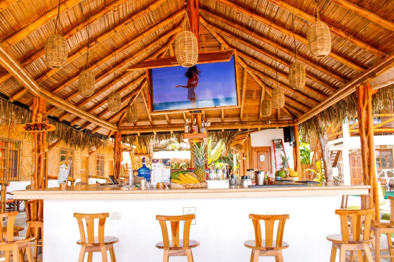 Hanga Roa Hotel Montañita エクステリア 写真