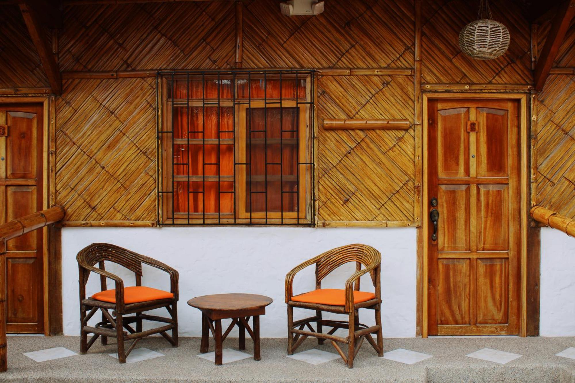 Hanga Roa Hotel Montañita エクステリア 写真