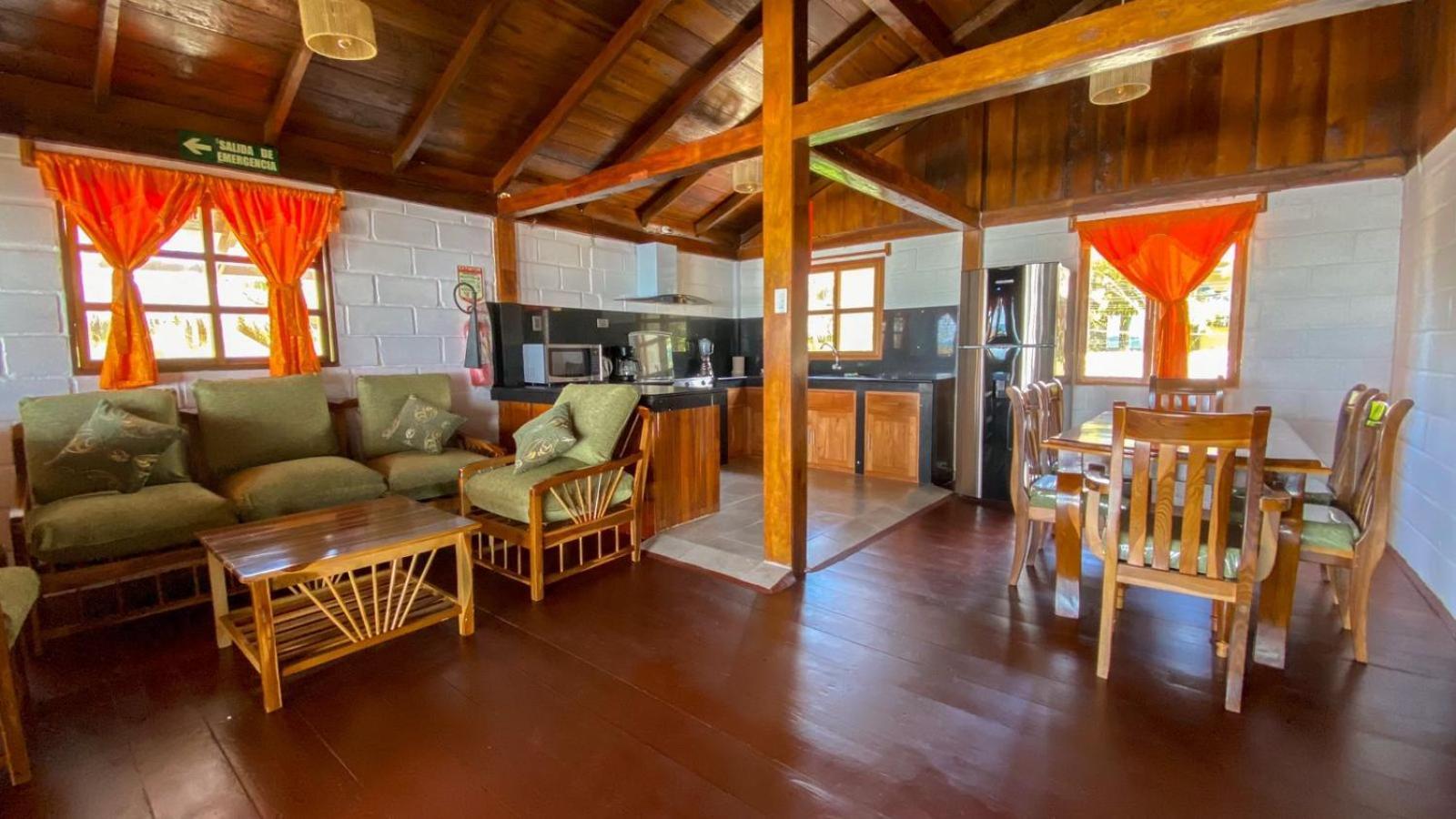 Hanga Roa Hotel Montañita 部屋 写真