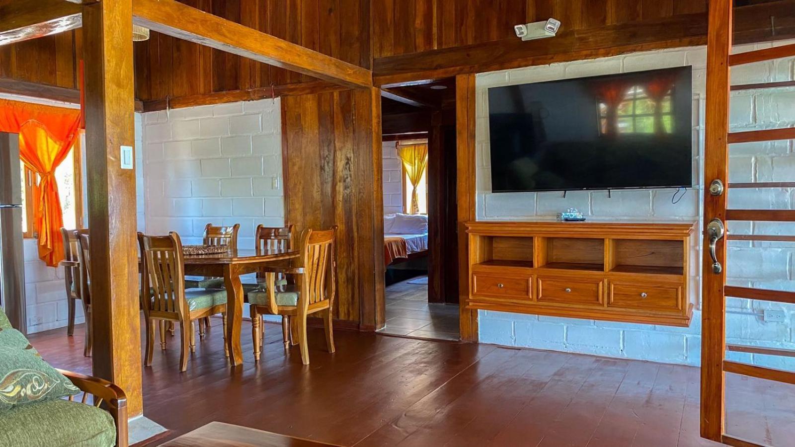 Hanga Roa Hotel Montañita 部屋 写真