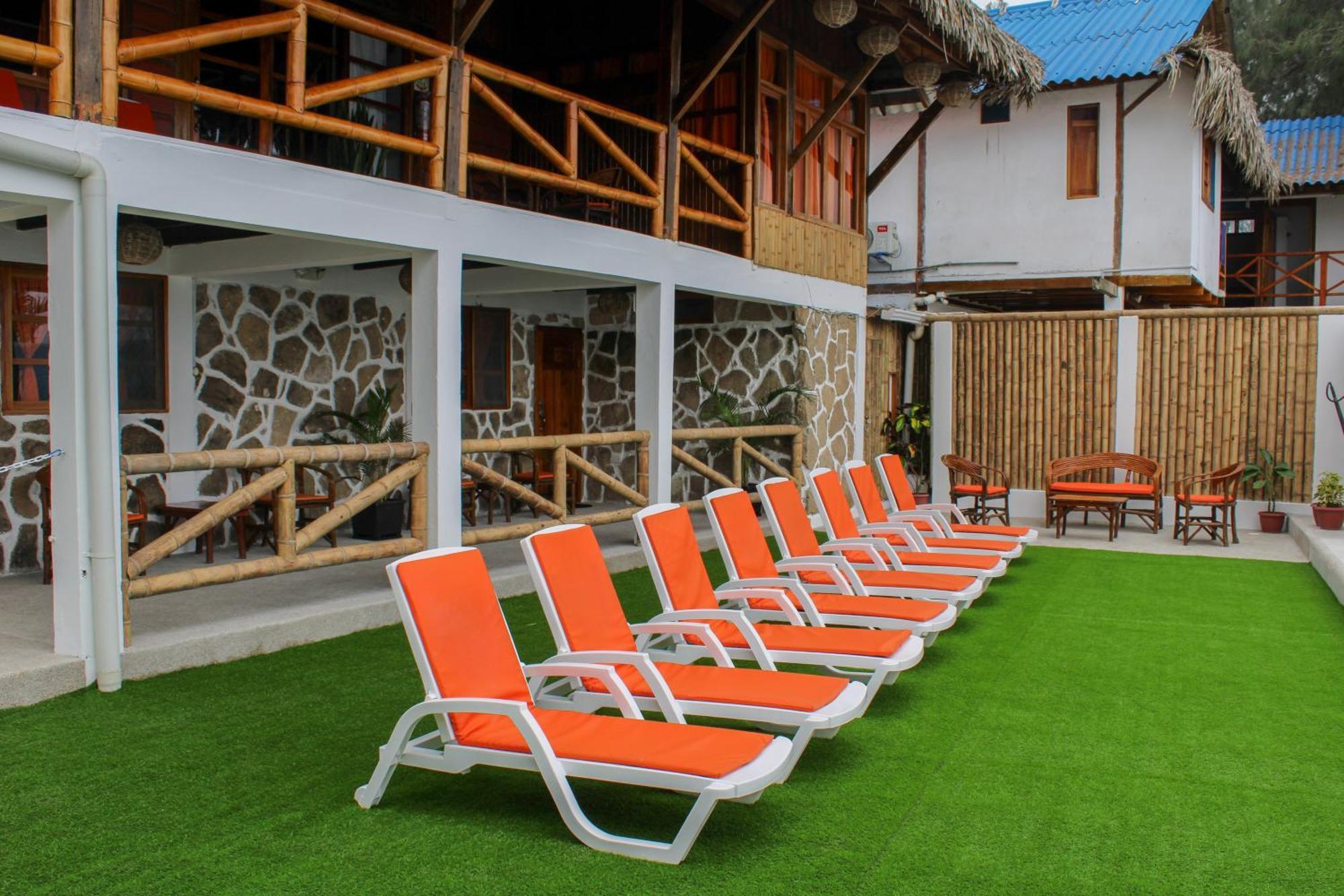 Hanga Roa Hotel Montañita エクステリア 写真